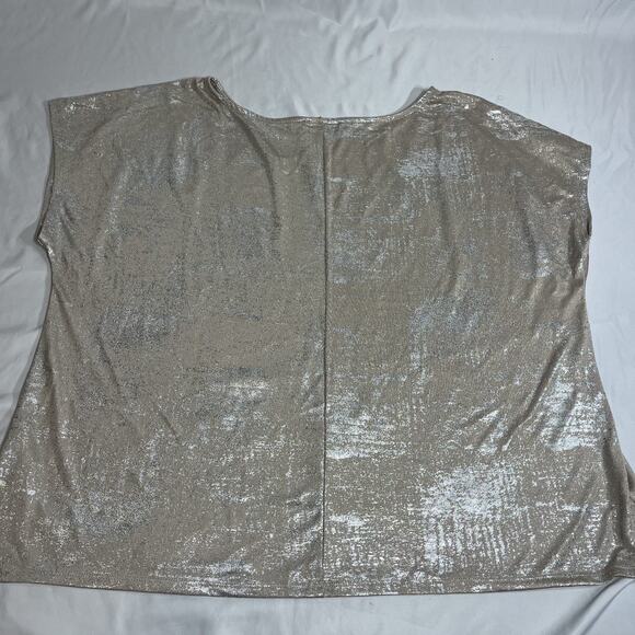 Park & Main Women’s Gold Shimmer Sleeveless Blouse Top Plus Size 3X - Picture 2 of 5